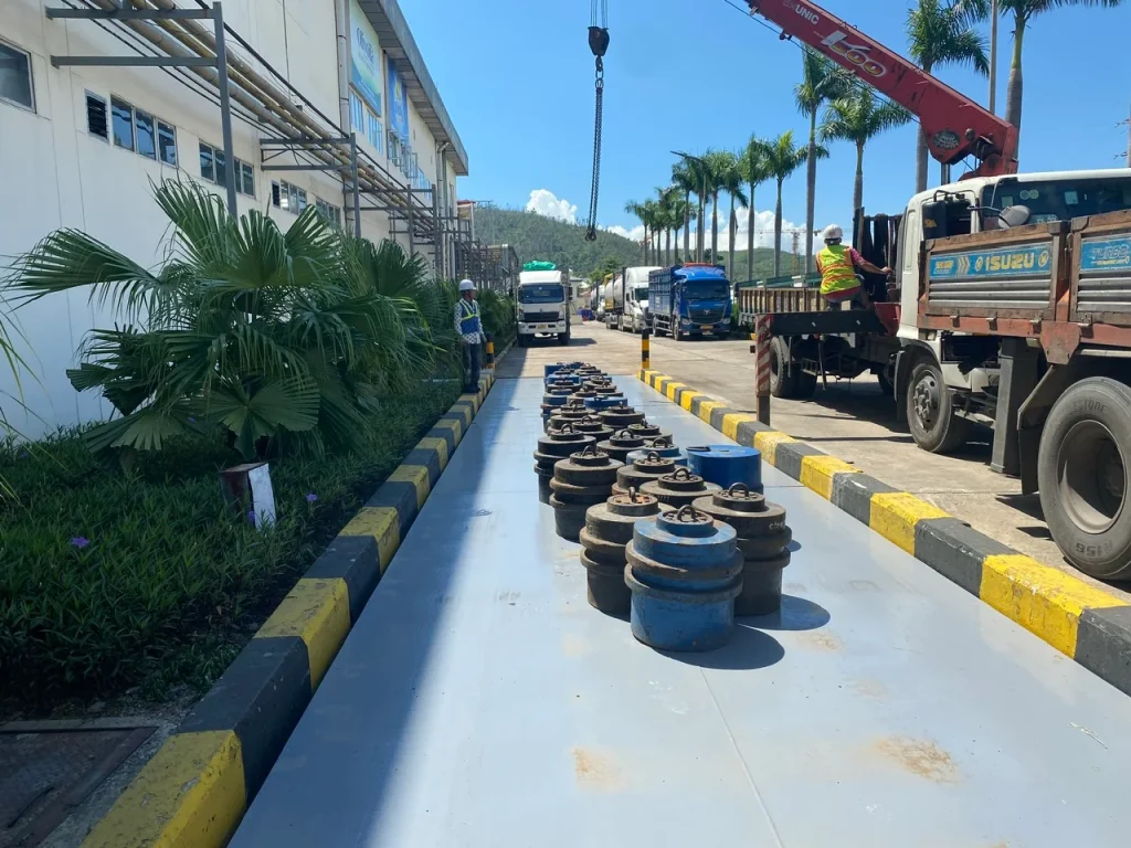 3. Ảnh chụp sườn trái bàn cân